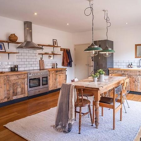 Apartament Penthouse At The Old Tea Factory Londyn Zewnętrze zdjęcie