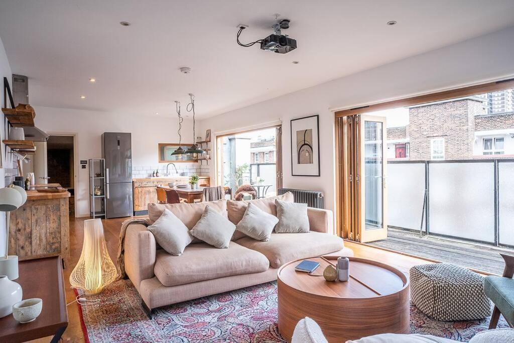 Apartament Penthouse At The Old Tea Factory Londyn Zewnętrze zdjęcie